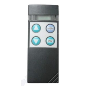 Trasmettitore Telecomando 8 CH Con Display 27,195 MHz S48 CARDIN TRQ048D08.EUR C8