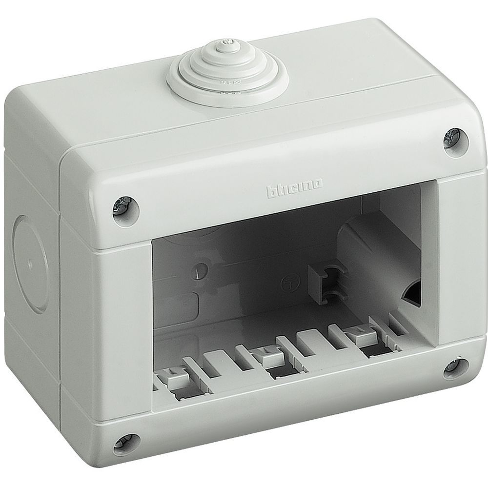 Custodia Ip40 Composta Da Base E Coperchio - 3 Moduli Màtix BTICINO 25403
