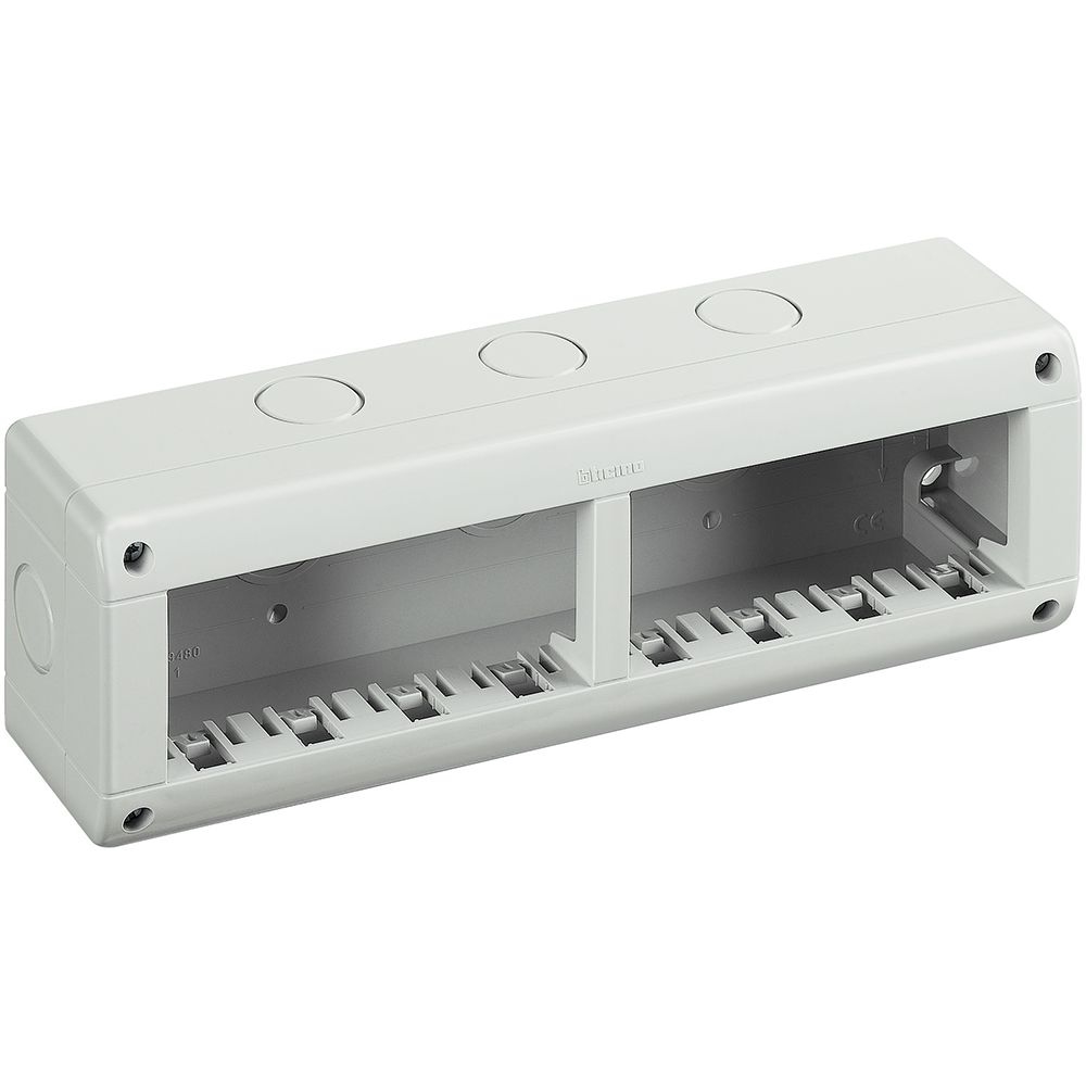 Custodia Ip40 Composta Da Base E Coperchio - 4+4 Moduli Màtix BTICINO 25408