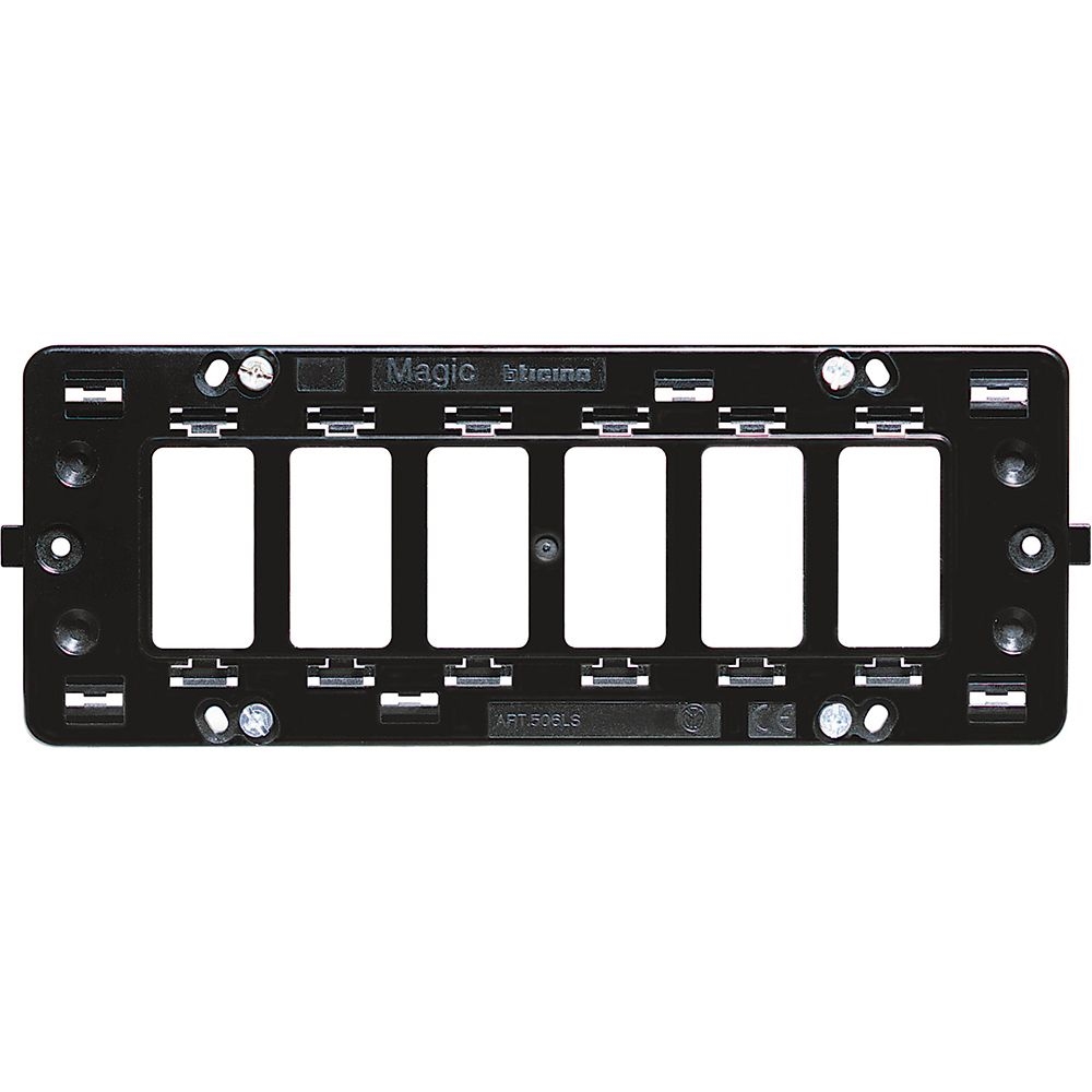 Supporto A 6 Posti Per Scatola Art. 506L E Art. Ps567N BTICINO 506LS