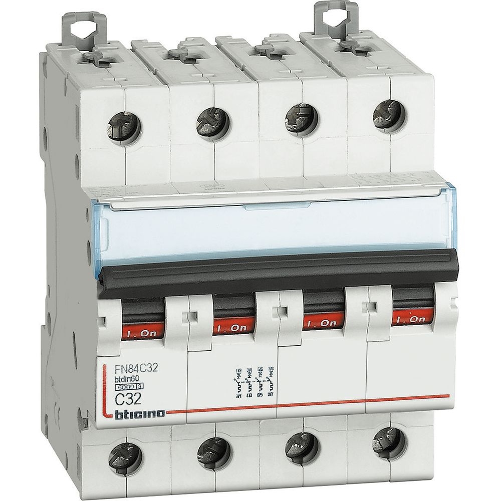 Interruttore Magnetotermico Modulare Btdin60 4P BTICINO FN84C32