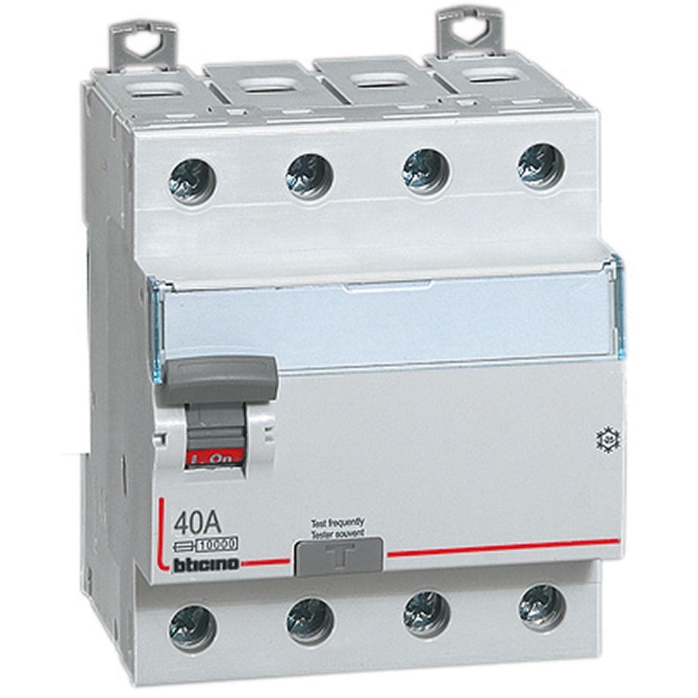 Interruttore Differenziale Salvavita 4P - Tipo Ac - In= 40A - Idn= 0.3A BTICINO G744AC40