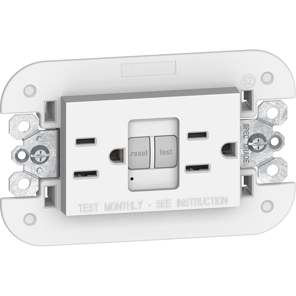 Presa Gfci 2P+T 15A 127 Vac Standard Americano BTICINO KW4188GFG6