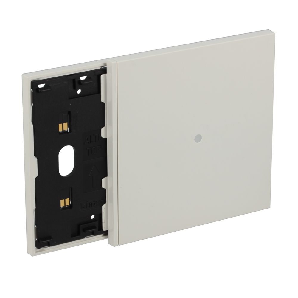 Frame Elettrificato Con Mostrina Lettore Antifurto BTICINO KW8103M24