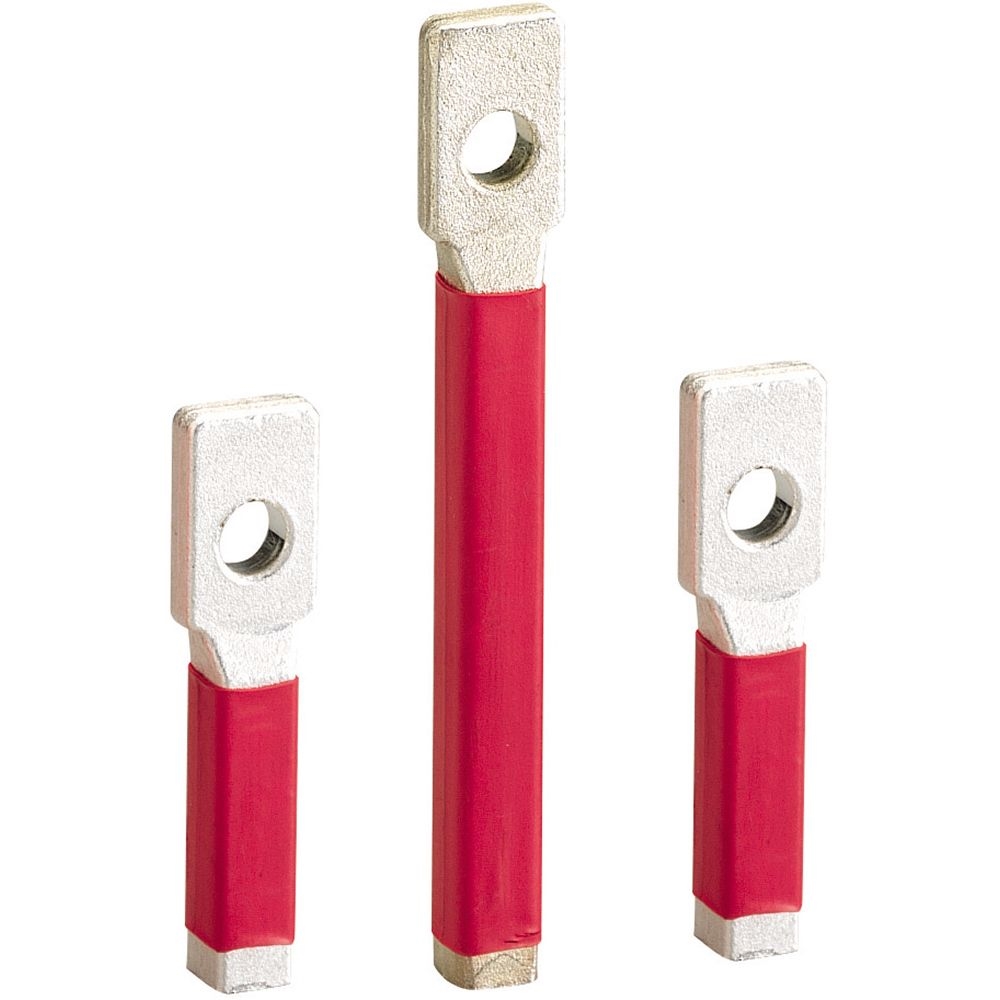 Attacchi Posteriori In Piatto Sfalsati Per M2 250 Versione 3P BTICINO M7A07