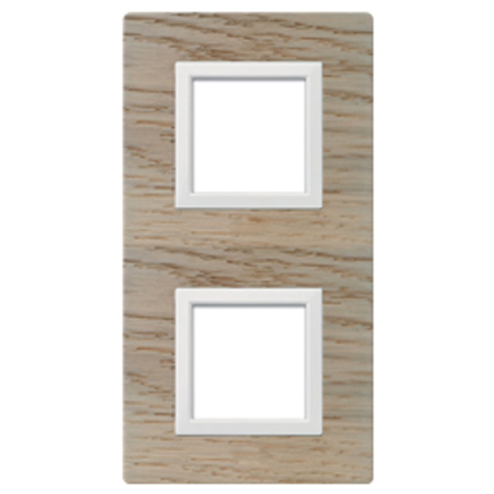 Placca Vera44 Legno Rovere Sbi.2+2M AVE 44PL24RS
