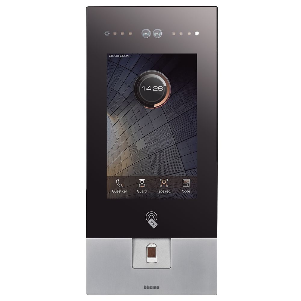 Pulsantiera Esterna Video Ip Con Display Touch 10" BTICINO 374000