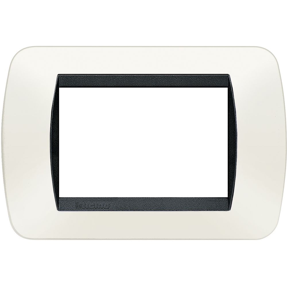 Placca Livinglight 3 Moduli BTICINO L4803PB